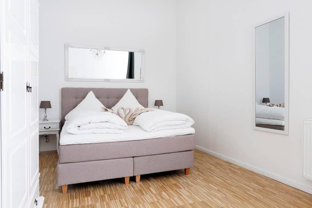 Sc 06 By Rockchair Apartments L Superhost Status L 4 Bedrooms Boxspringbeds 2 Bathrooms Balcony Elevator - Cozy Family & Business Flair Welcomes You! Berlin Ngoại thất bức ảnh