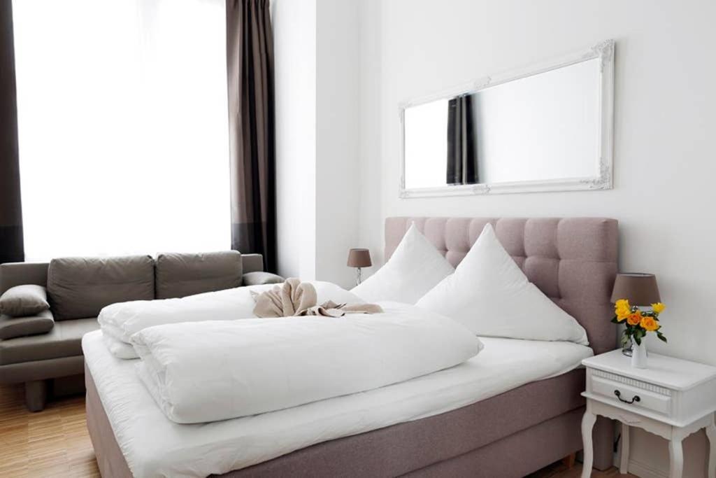 Sc 06 By Rockchair Apartments L Superhost Status L 4 Bedrooms Boxspringbeds 2 Bathrooms Balcony Elevator - Cozy Family & Business Flair Welcomes You! Berlin Ngoại thất bức ảnh